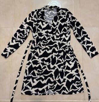 Dámské zavinovací šaty Sinsay