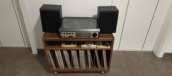 Gramoradio + 120 LP desek