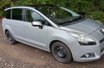 Peugeot 5008 - Náhradní díly (EZRC)