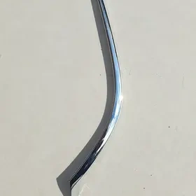 Lista narazniku leva Renault Scenic IV