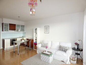 Prodej 1+kk/b Hnězdenská 2a, Praha 8 Troja