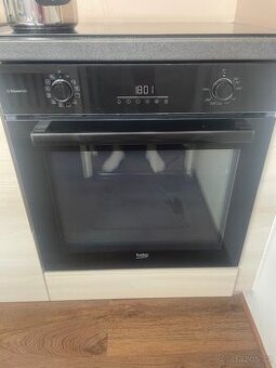 Trouba na pečení beko