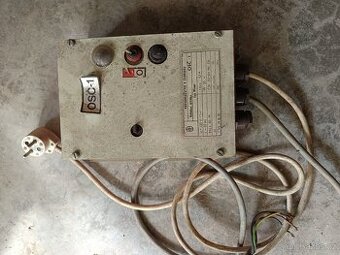 ovládací skříňka