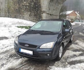 Ford Focus 1.6 hatchback 74 kW
