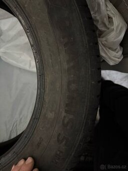 BARUM 235/60 R18