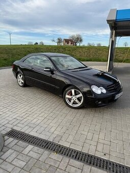 TOP: Mercedes-Benz CLK 320CDI ELEGANCE