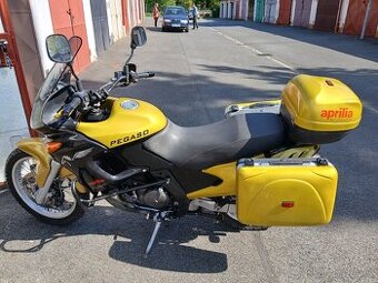 Aprilia Pegaso 650 - 1