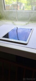 iPad Air 2 generace - 1