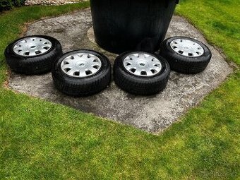Zimní komplety 195/65 R15 T na Octavii