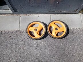 Zadní kola k pojezdové benzínové sekačce - 1