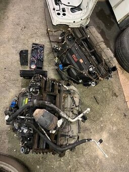 BMW E34 topení automatické/manuální