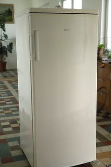mrazák AMICA 5 šuplíků