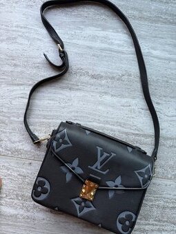 Louis Vuitton Pochette Metis Monogram - 1