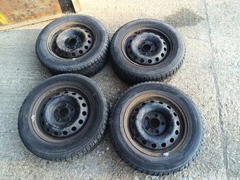 Zimní pneu 195/65/15 z Mazdy - 5x114 Nokian 6-7 mm