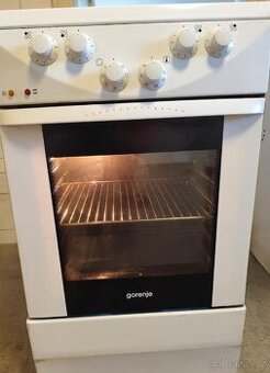 Prodám elektrický sporák