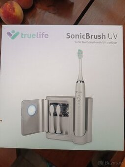 Zubní kartáček SonicBrush UV