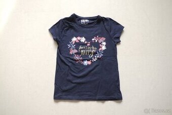 Dívčí tričko velikosti 134