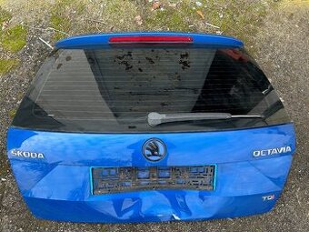 Kufrove dveře skoda octavia III 3
