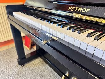 Pianino-klavír Petrof