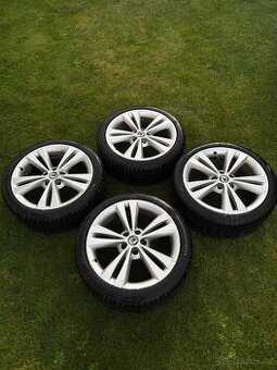 Orig ALU kola Škoda RS 5x112 R18 Neptune + 225/40 R18