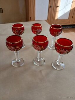 Skleničky na likér