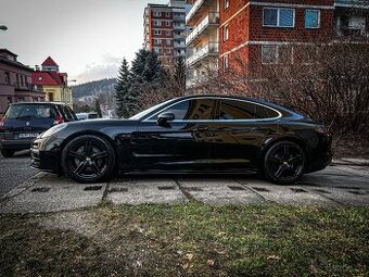 Prodam Porsche Panamera 971 4s diesel 310kw V8