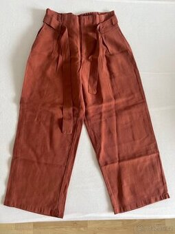 Hnědé kalhoty zn. Zara vel. 140