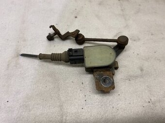 ŠKODA OCTAVIA 2 04-13 - SENZOR NAKLÁPĚNÍ XENONŮ 1T0 907 503