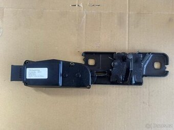 VW Škoda Audi zámek 5 dveří 4F9827383E