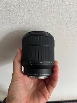 Sony FE 28-70 mm f/3,5-5,6 OSS