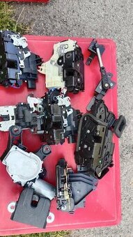 Zamky Octavia II.. Nové....