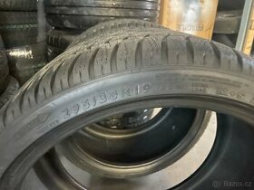 zimní pneu 295/30 19