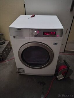 Kondenzační sušička s tepelným čerpadlem AEG se zárukou