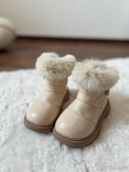 Dětské zimní boty pro holčičky vel.28