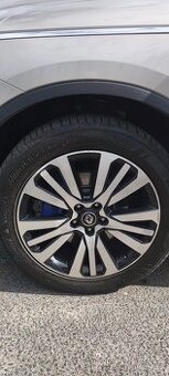 Zimní pneumatiky kumho winterkraft 225 55 r19