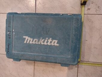 Prázdné kufry od nářadí Makita