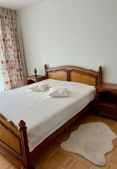 Krásná rustikální ložnice z masivu, 6581