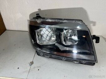Přední světlo Volkswagen Crafter od 2016 pravé, H15/H7