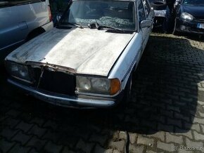 Mercedes w123 - 1