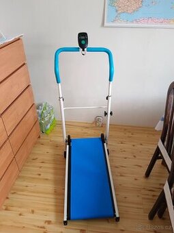 chodící pás bezmotorový