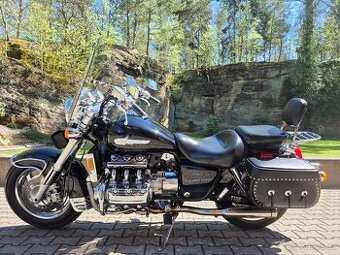 Honda F6C Valkyrie - SUPER STAV + VÝBAVA 209.900,- Kč