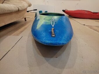 Kajak Dagger Showdown