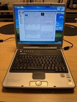 MEDION MD 40100 (Pentium 4 2.8GHz, GeForce FX Go 5300 64MB)
