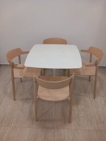 Jedálenský set PEDRALI - 1