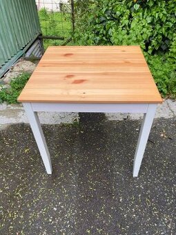 Jídelní stůl IKEA Lerhamn 74x74cm