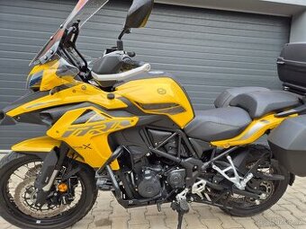 BENELLI TRK 502 X 9/2023 4800 km odpočet DPH Záruka