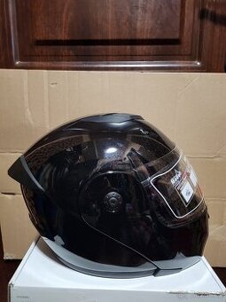 Prodám úplně novou helmu na motorku ORZ v. XL 60-61cm - 1