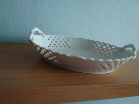 Prodám porcelánový košíček za 240 Kč