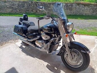 Suzuki C1500 intruder