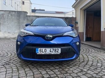 TOYOTA C-HR 1,8 Hybrid 72 kW, 12/2020 395 000,00 Kč bez DPH